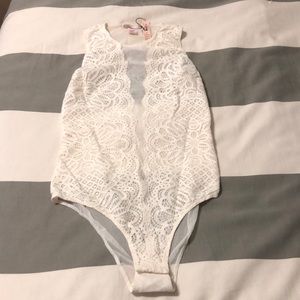 Victoria’s Secret lace teddy. Small, NWT